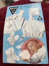 Vintage bestway  baby Layette shawl  Knitting pattern 3 Ply  Wool No 3143