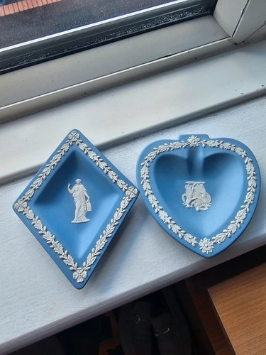 Wedgwood vintage blue - vintage,