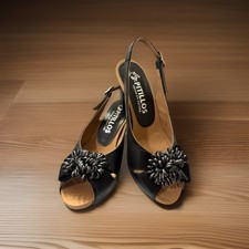 Pitillos Black Slingback Heels