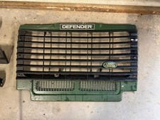 Land Rover Defender Front