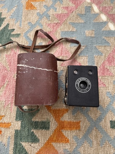 Vintage kodak six brownie - vintage,