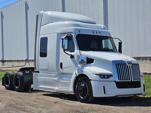 2025 western star 57x - 2025,