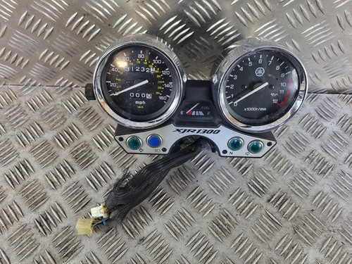 Yamaha xjr1300 2004 speedo - xjr1300,