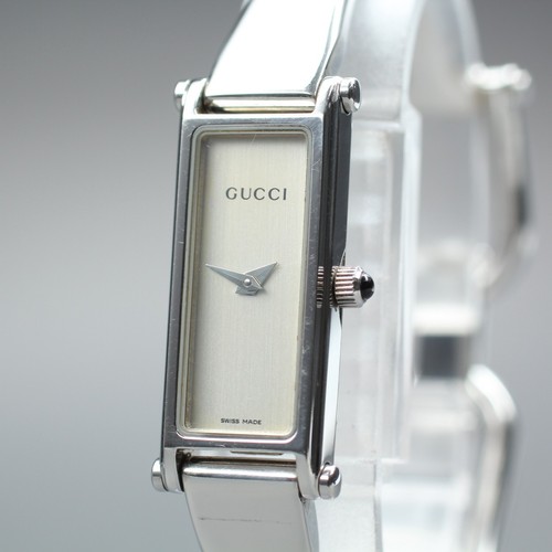 Near mint gucci 1500l - gucci, silver