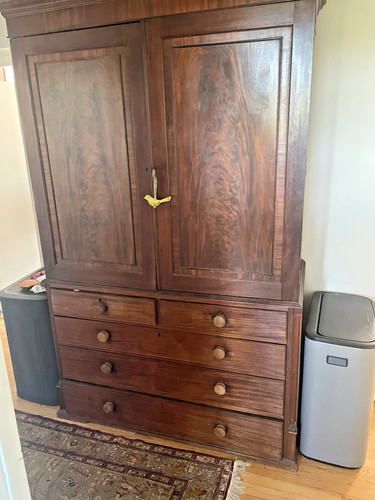 Mahogany linen press early - mahogany,