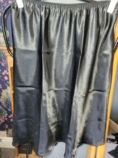  Ladies Underskirt Bnwot black