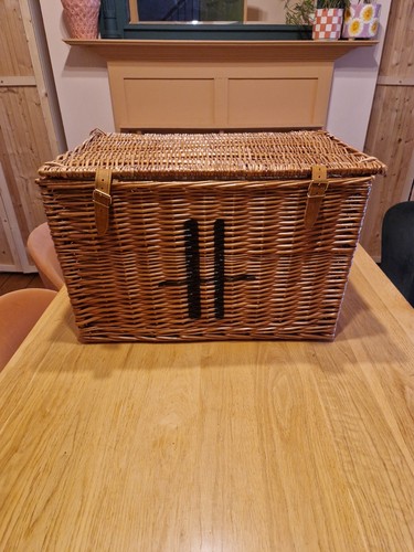 Classic harrods wicker basket - classic,
