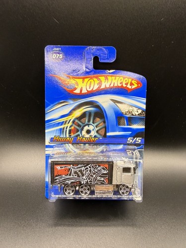 Hotwheels 2006 hiway hauler - hotwheels,