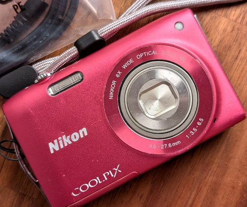 Lcd malfunction nikon coolpix - lcd,