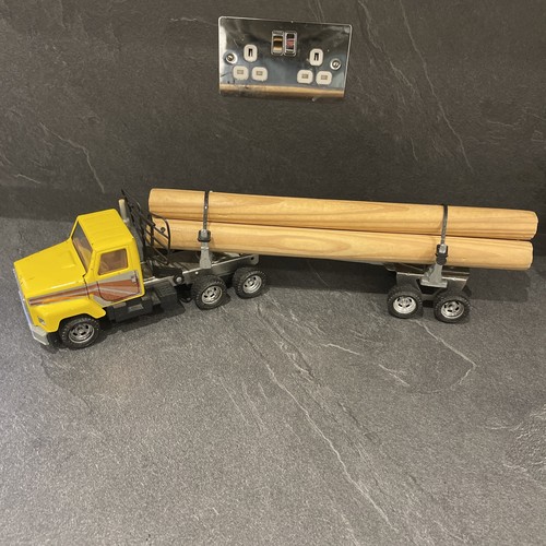 Ertl 3605 international