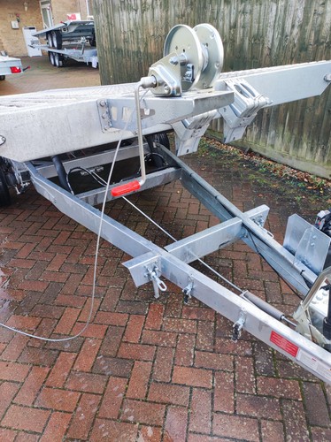 Hydraulic car transporter - hydraulic,