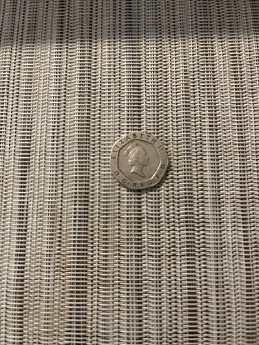 Queen elizabeth pence - queen,