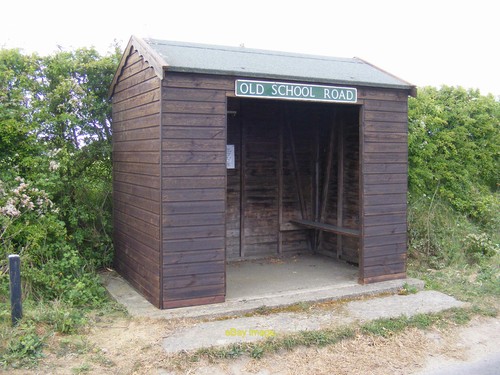Photo 12x8 bus shelter old - photo,