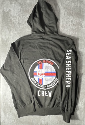 Official sea shepherd - shepherd, crew