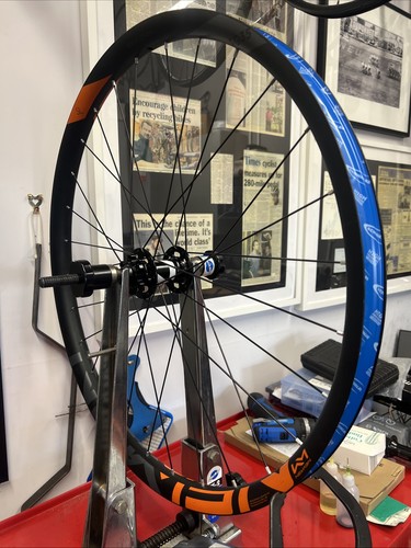 650b mtb front wheel - 27.5",