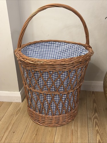Vintage woven wicker - vintage,