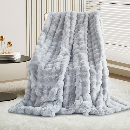 Soft fluffy blanket - blanket, fuzzy