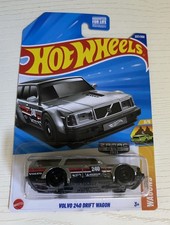 Hot Wheels Zamac Volvo 240