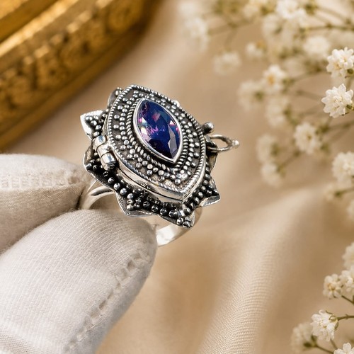 Amethyst gemstone poison - amethyst, ring