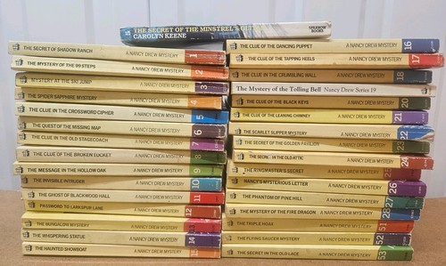 Vintage nancy drew - nancy,