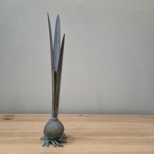 A Novelty Brass Posy Flower