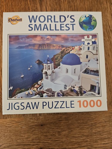 World smallest puzzle - world's,