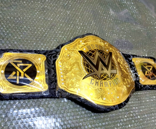 World heavyweight wrestling - world,