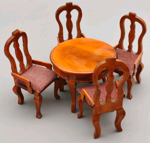 Dolls house furniture - furniture, 1/12