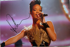 Rihanna Hand Signed US Singer