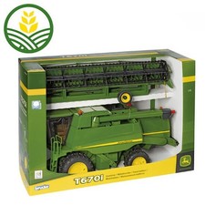 John Deere T670i Combine