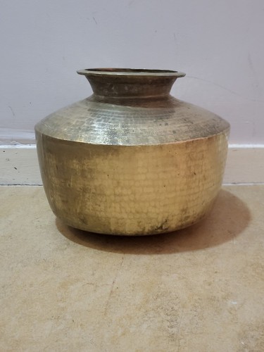 Vintage large indian hand - large,