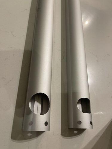 Thule mounting rails - mounting, top