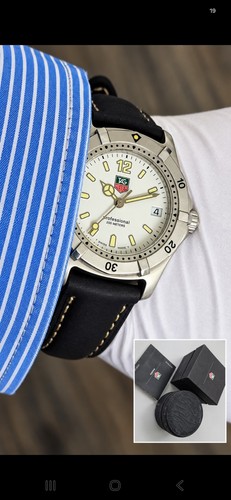 Tag heuer 2000 midsize mint - tag,