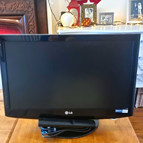 22lh2000 22in lcd 1080p - 22in,