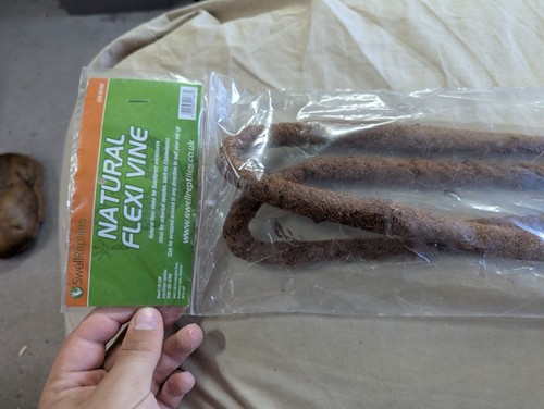 Swell reptiles bendable - |,