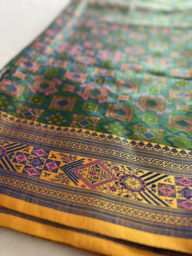 Beautiful green katan - ,