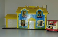 Vintage Fisherprice 1969 Carry