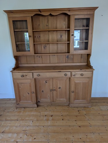 Large solid pine - pine, dresser