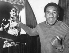 Luis Manuel Rodriguez punching