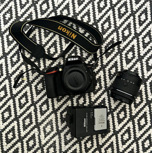 Nikon d5600 dslr camera - dslr, +