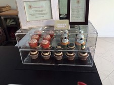 BAKERY DELICATESSEN PASTRY