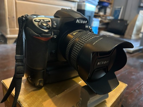 Nikon d200 dslr 70mm - d200, ed