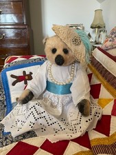 Portobello Bear  1/1 by Amy