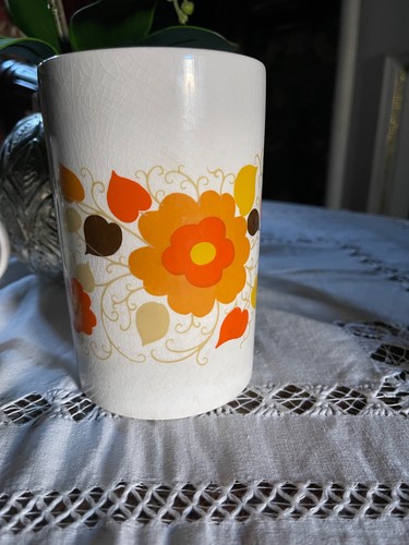 Crown devon vintage pot - vintage,