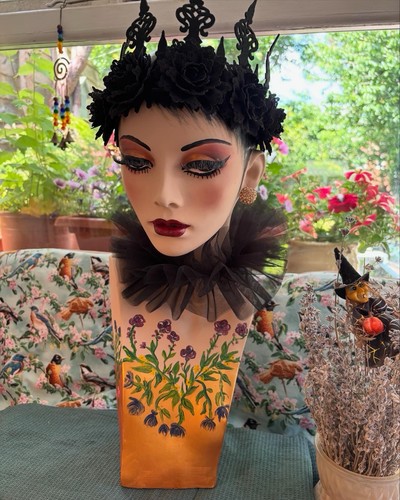 Hand painted mannequin head - painted,