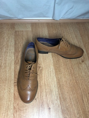 Clarkes tan leather lace - clarkes,