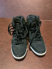 Nike Dunk Sky High Essential