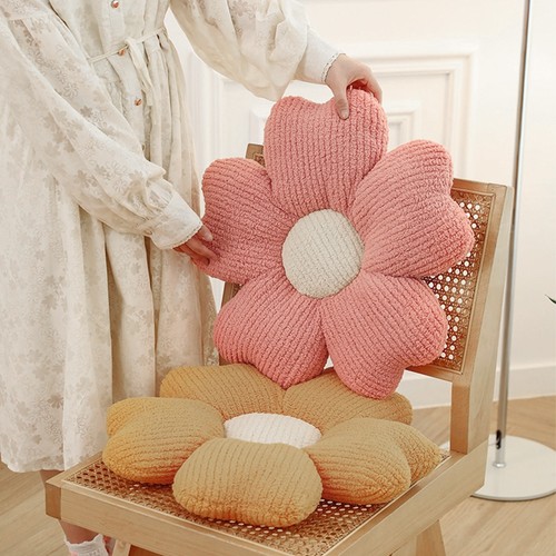 Daisy flower cushion throw - daisy,