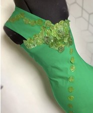 Girls/womens 8/10 Petite Green