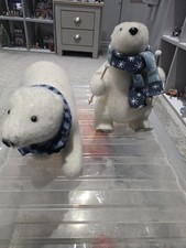 Two Christmas Polar Bear